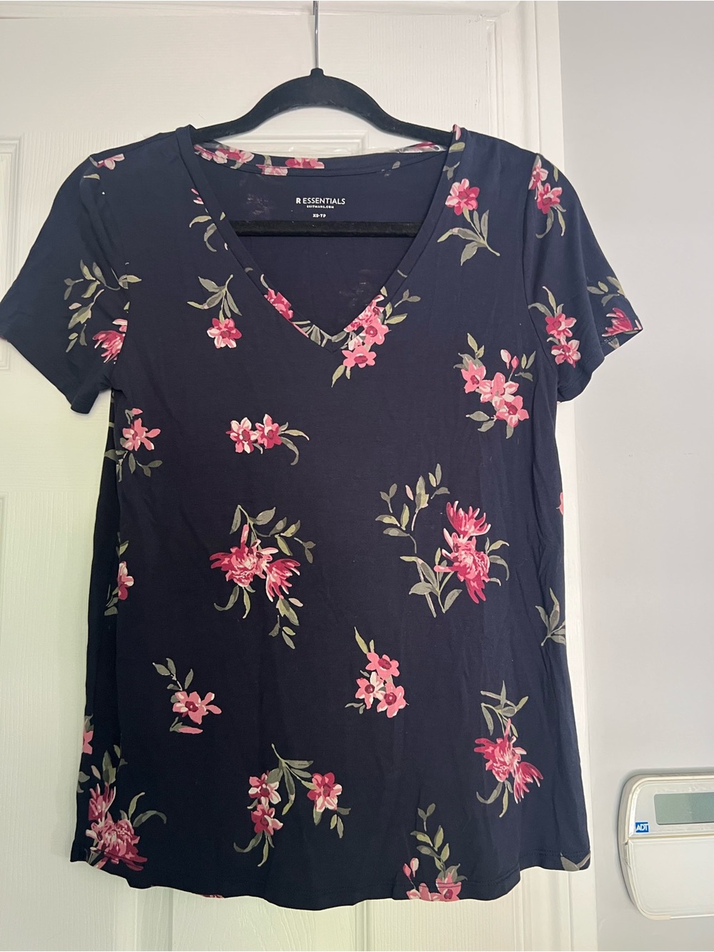 R- Essentials Navy V‑Neck Floral Tee with Pink Blooms